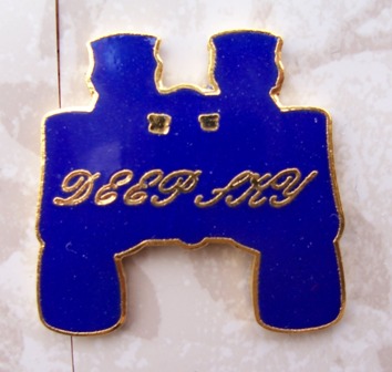 Deep sky binocular pin